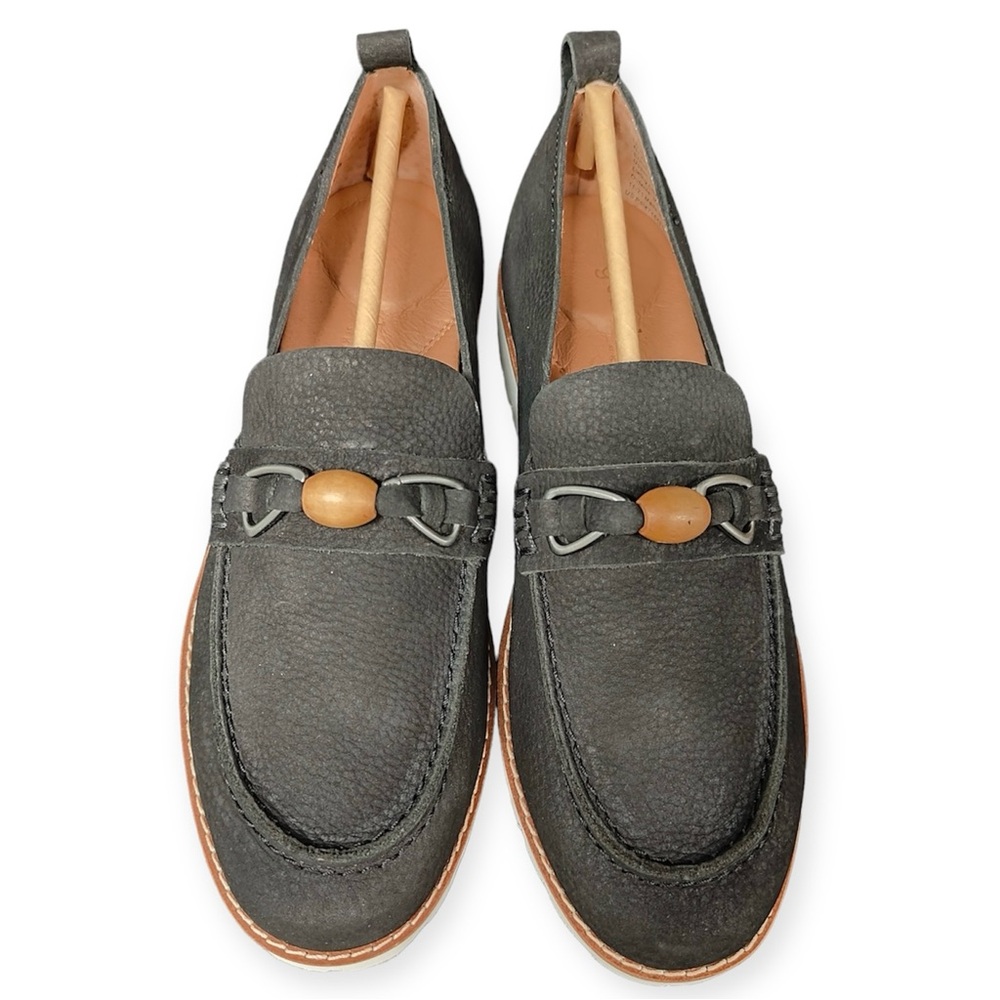 Gentle Souls by Kenneth Cole Eugene Beaded Bit-Trim Slip-On Loafers - Picture 2 of 9